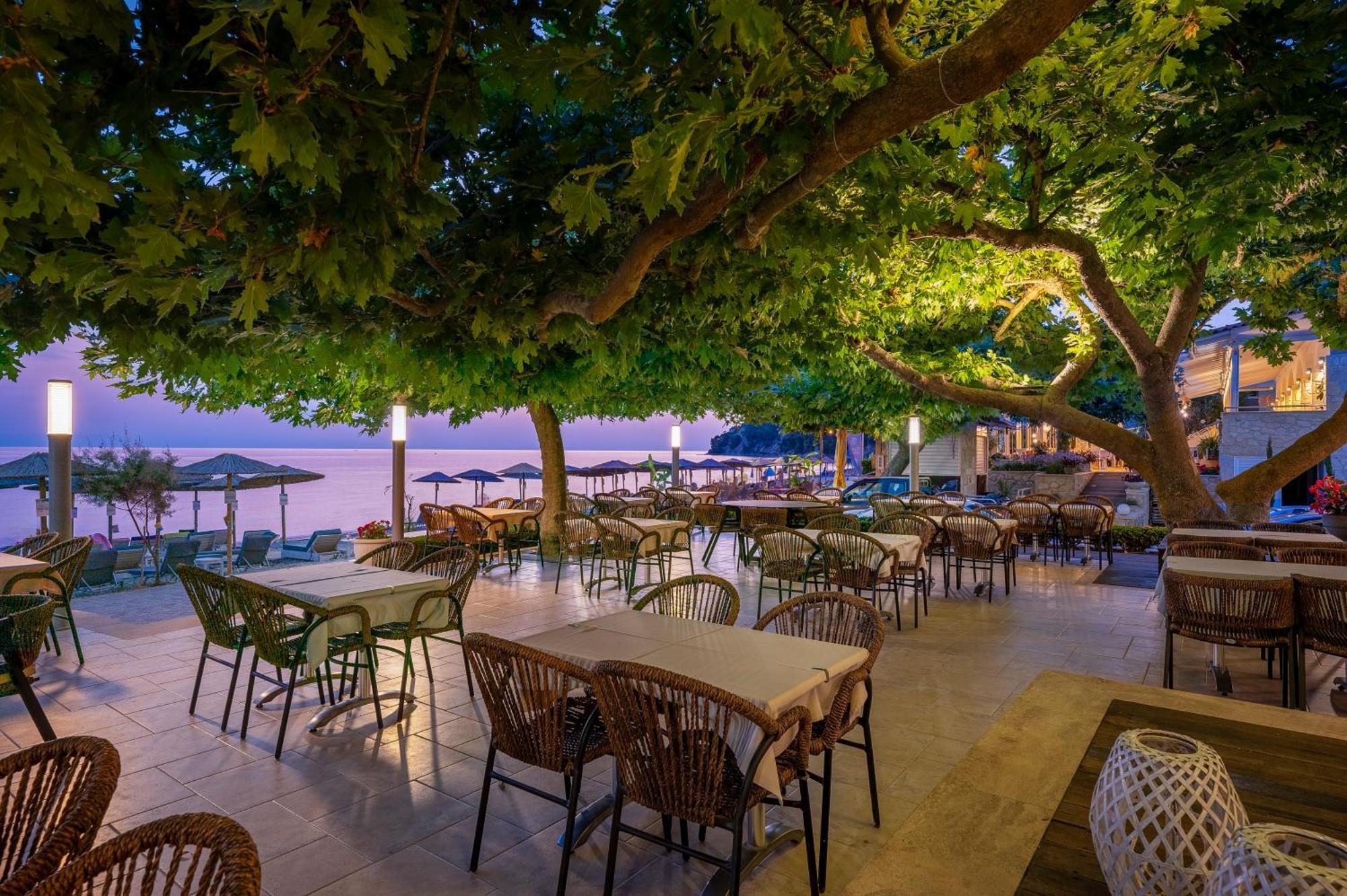 Alkioni By The Sea Apartment Siviri Exterior photo